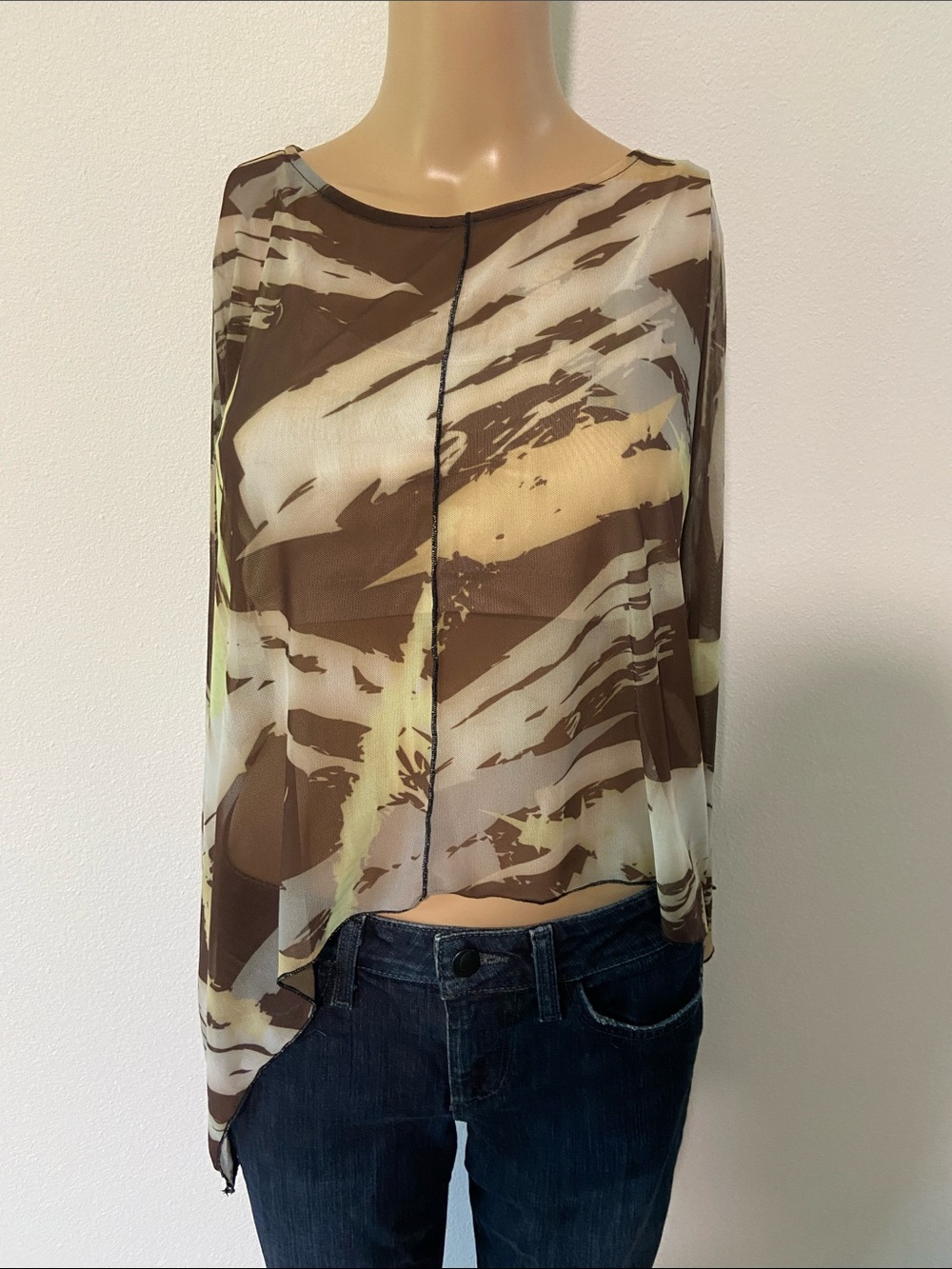 Fashque studio Sheer top camo colors sz m